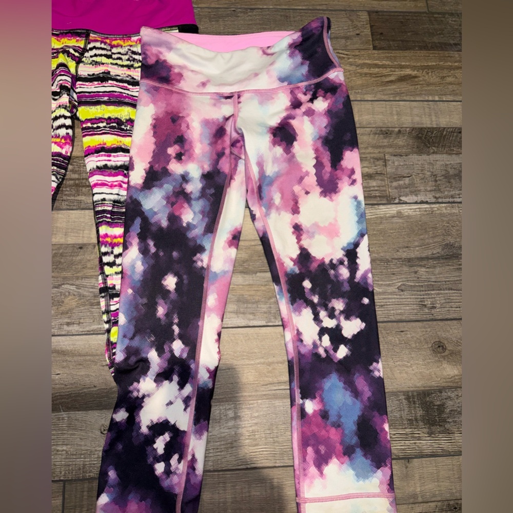 Bundle of Capris Small Nike and Lululemon - Picture 2 of 6